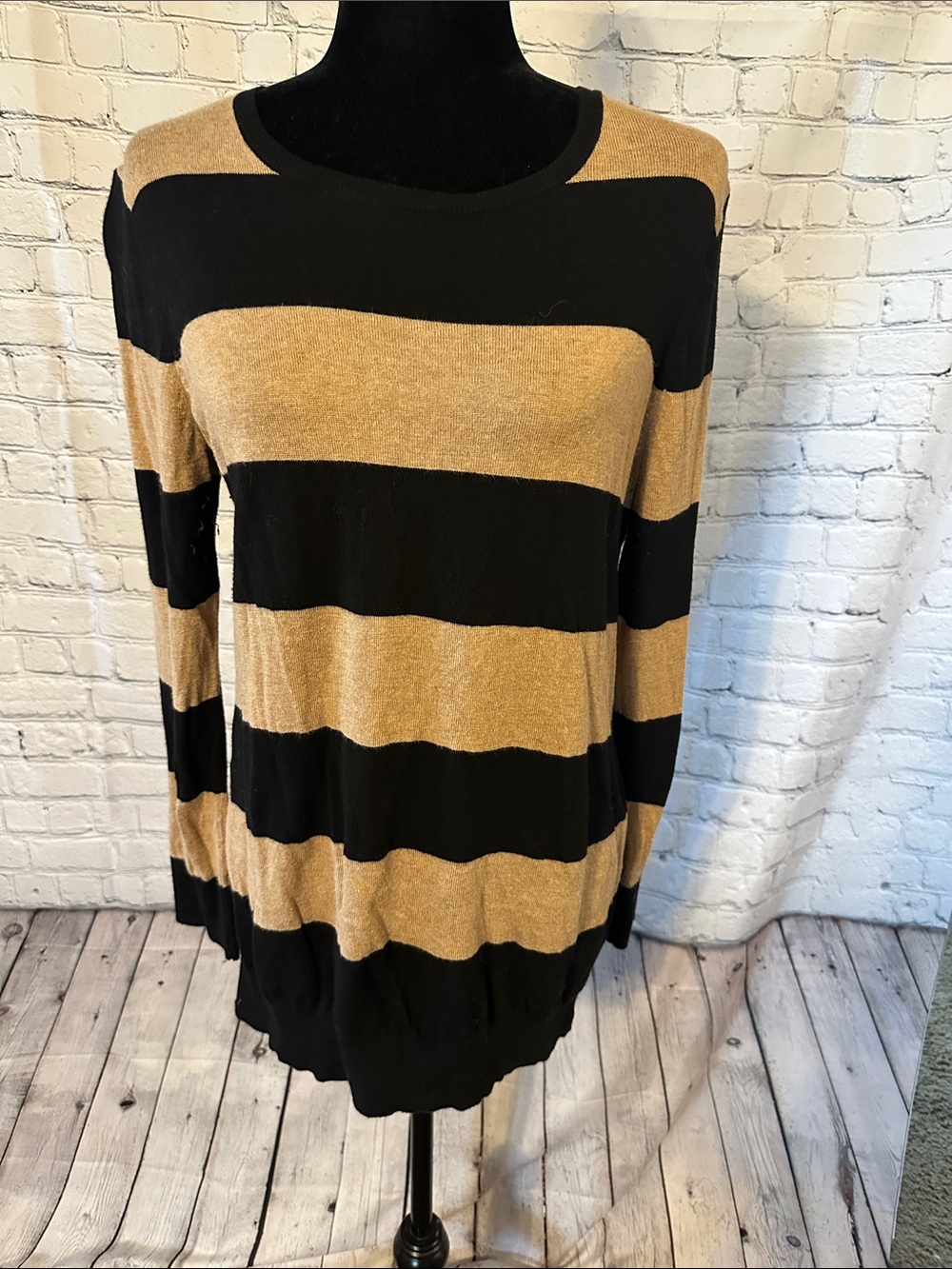 LOFT Black and Tan Striped Long Sleeve Tee